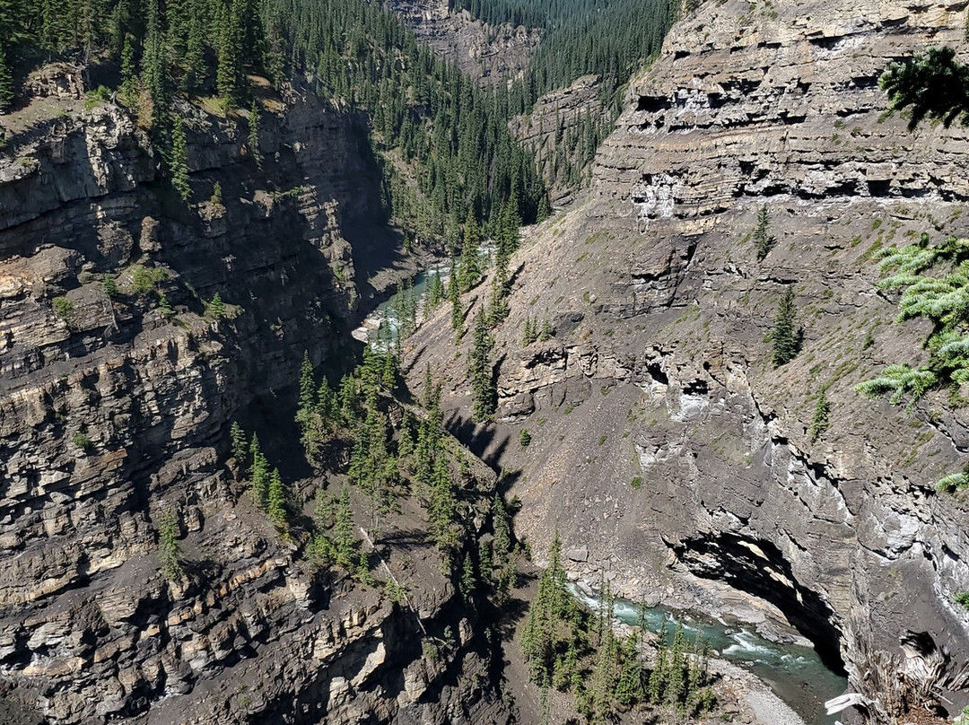 Crescent Falls Provincial Recreation Area景点图片