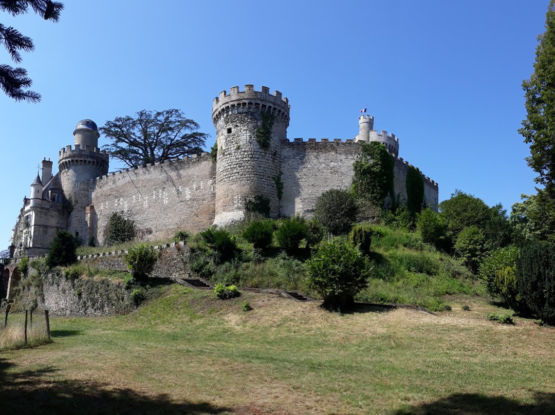 Eglise Saint-Croix de Veauce-Veauce必去景点