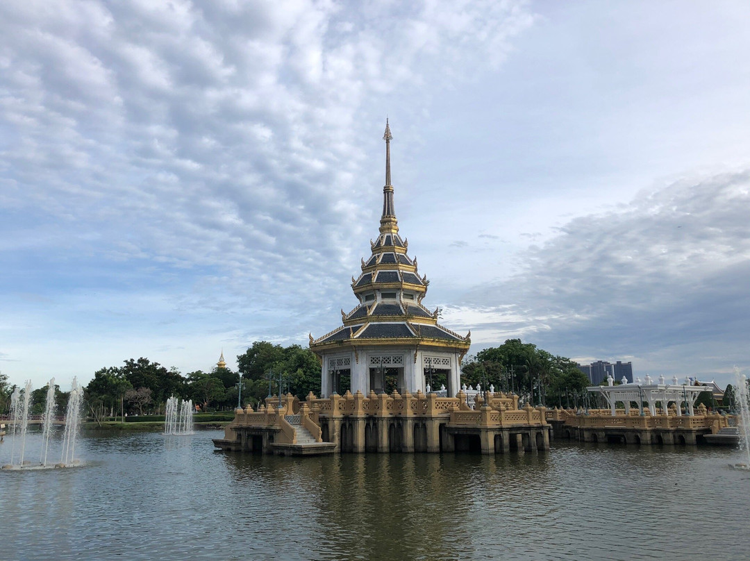 Kanchanaphisek Park-暖武里必去景点