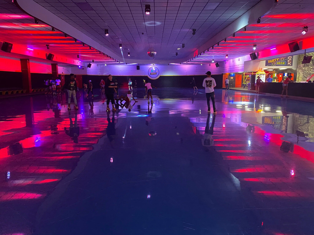 Fun Zone Skate Center-多森必去景点