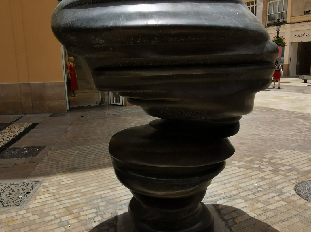 Points of View Sculpture-马拉加必去景点