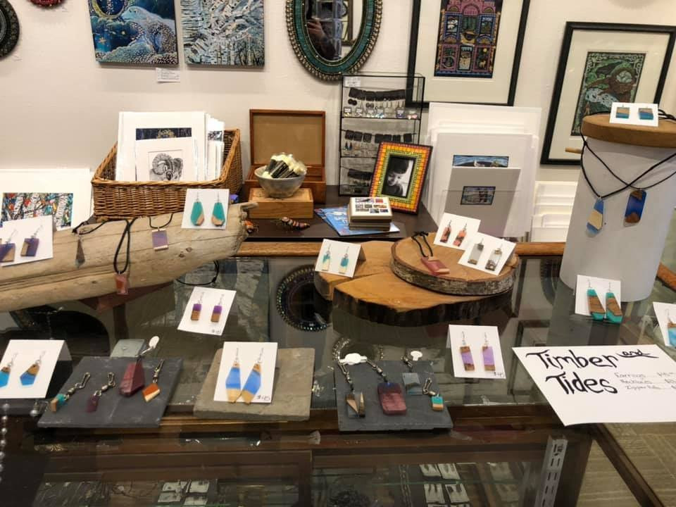 Annie Kaill's Gallery Gifts Framing-朱诺必去景点