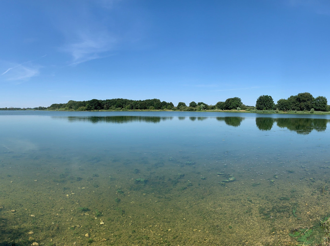 Etang du Louroux景点图片