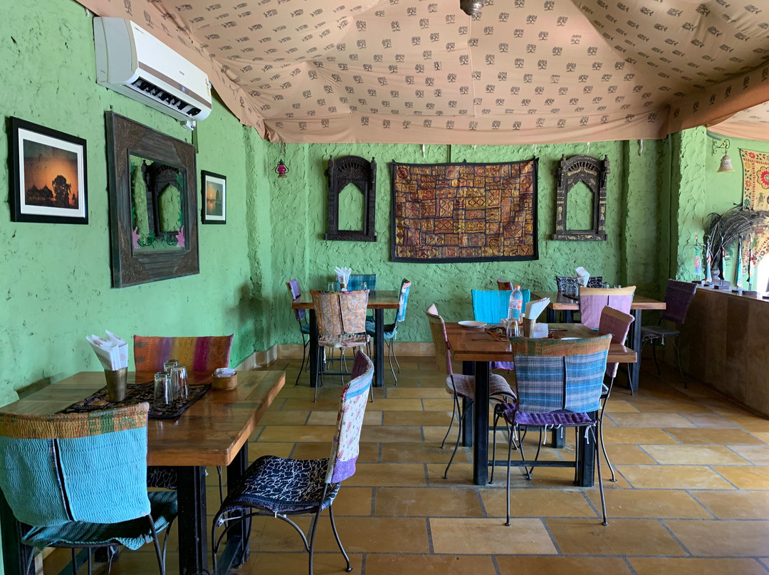 大摩达沙漠营地主图