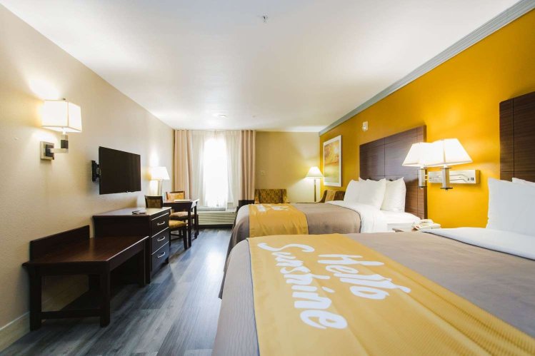 Days Inn by Wyndham Rosenberg-官方