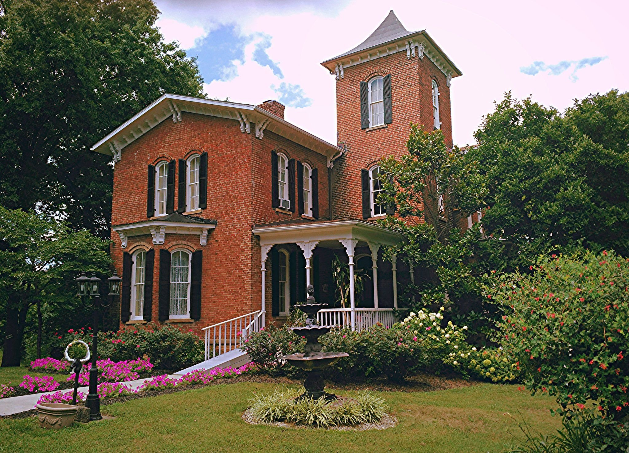 The Henry Manor-官方