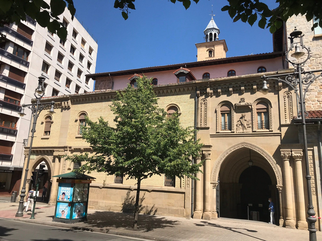 Iglesia de San Nicolas-潘普洛纳必去景点