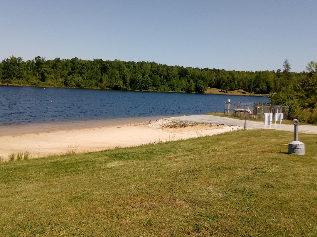 Carroll County Thousand Acre Recreation Lake景点图片