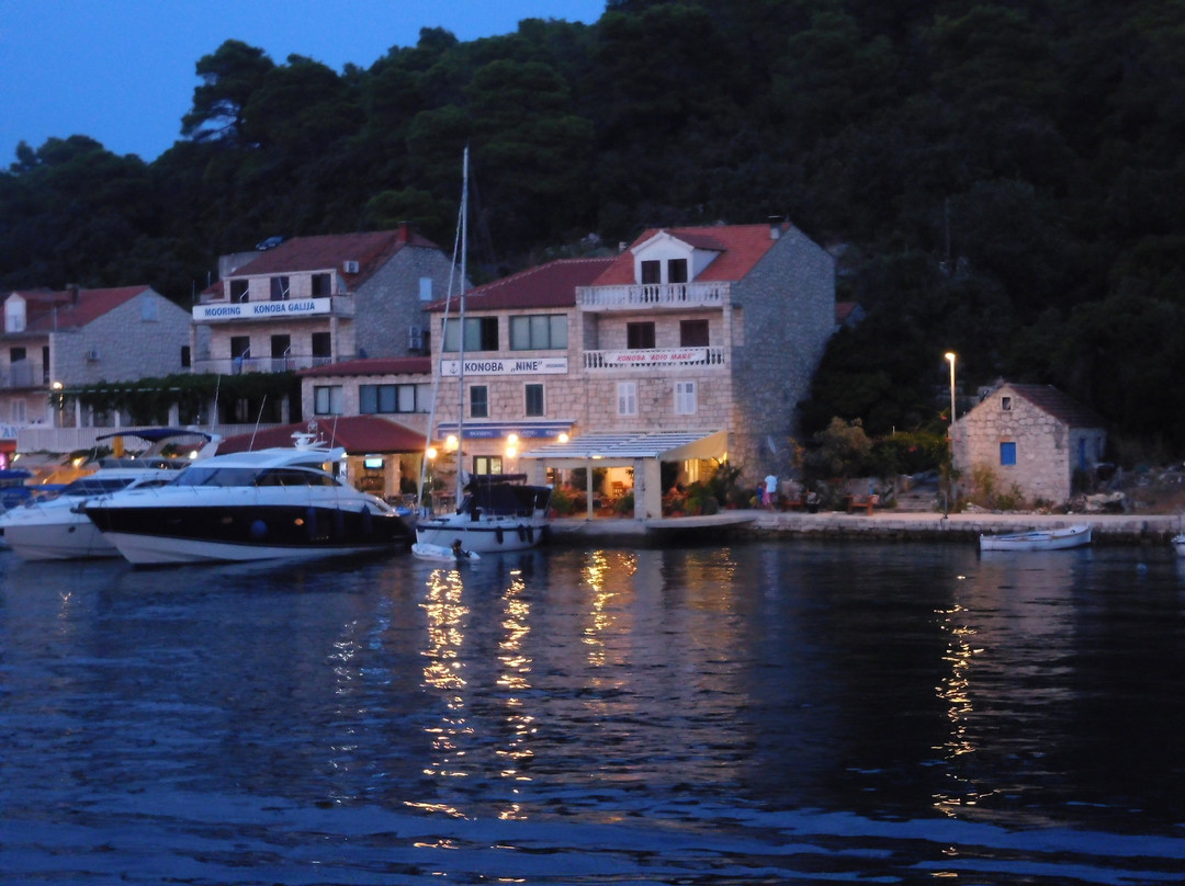 Veliko Lake景点图片