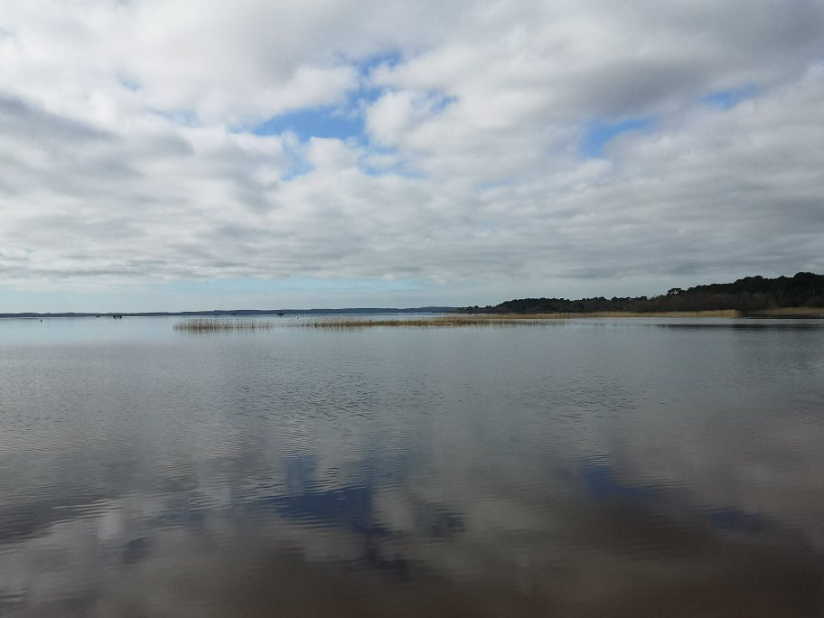 Lac de Léon景点图片