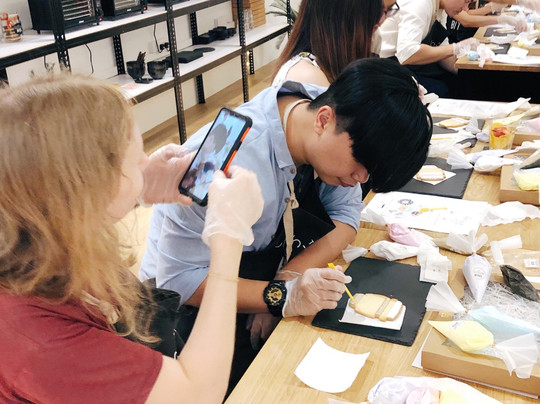 The Custom Bites-新加坡必去景点