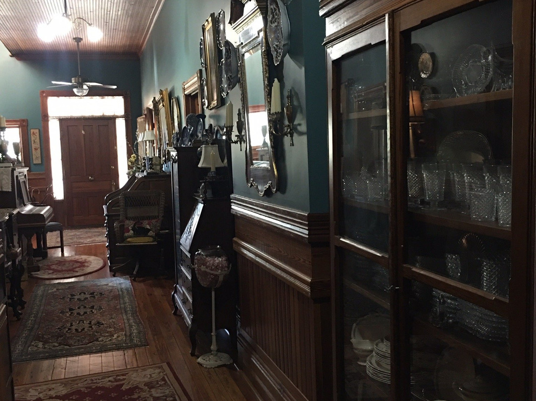 Fairview Inn Bed & Breakfast主图