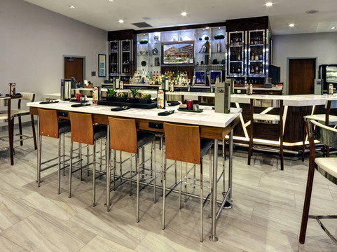 东兰辛大学广场万豪酒店主图