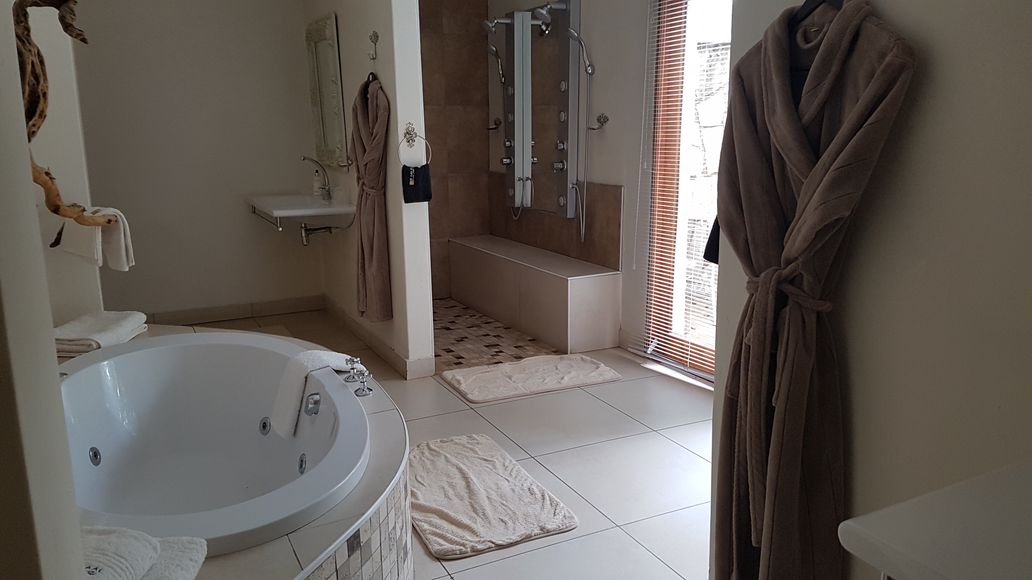 De Oude Kraal Country Estate and Spa-浴室