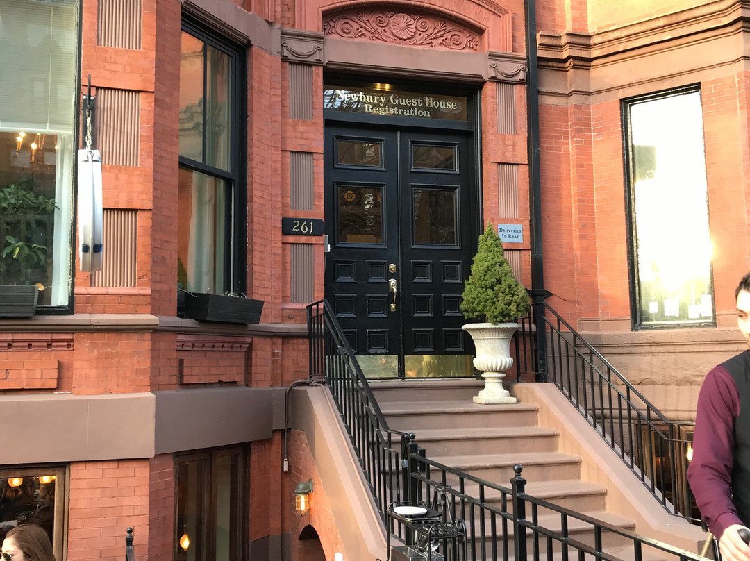 纽伯里宾馆主图