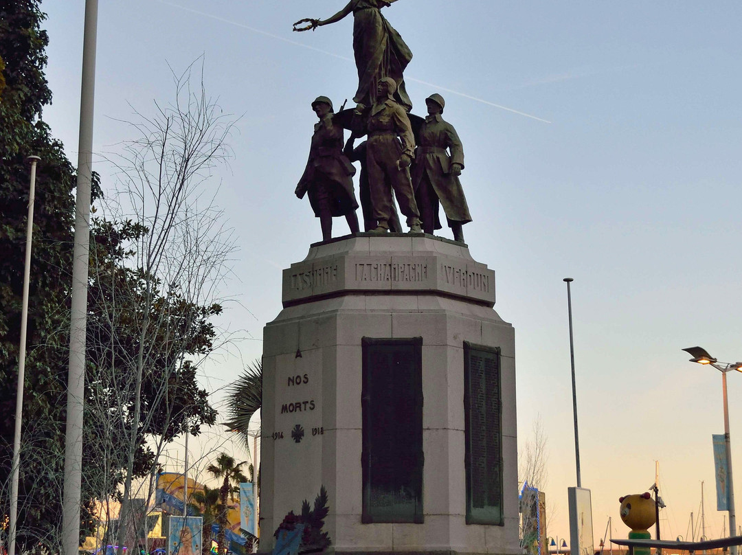 Monuments aux Morts-戛纳必去景点