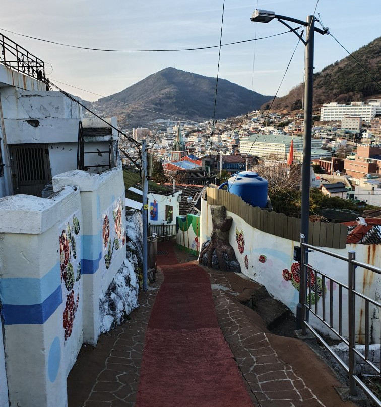Gosodong Wall Painting Village-丽水市必去景点