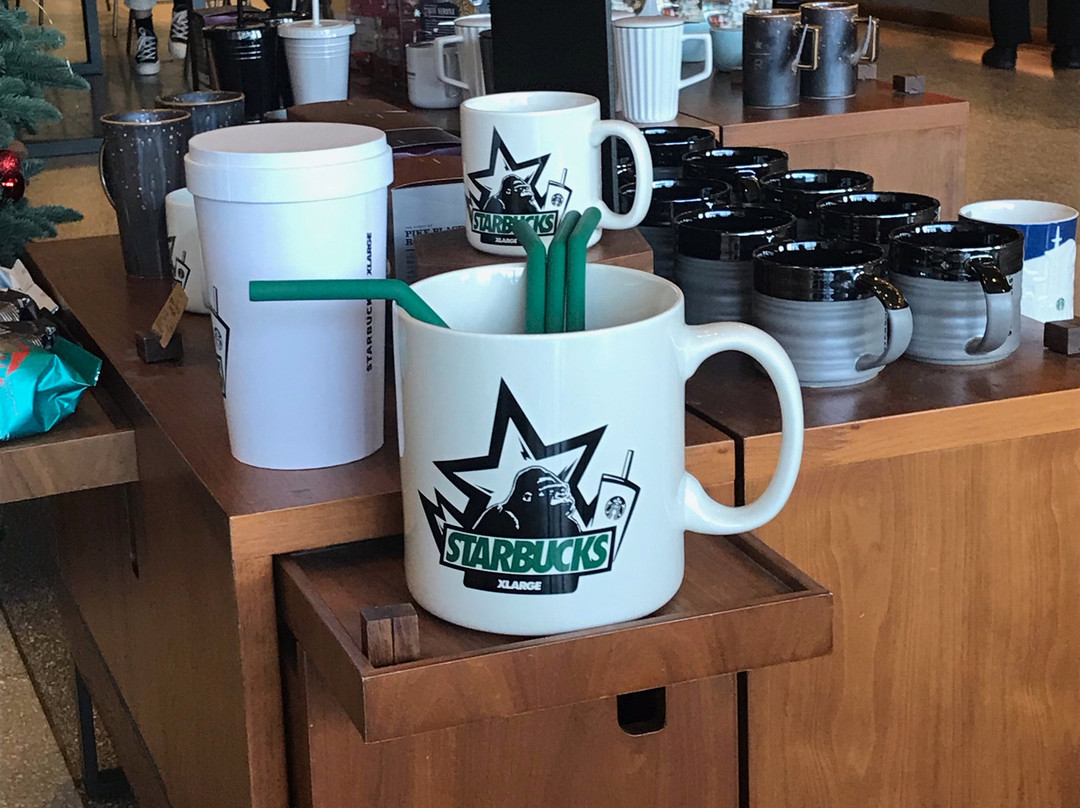 金鹰国际购物中心(汉中路)-南京市必去景点