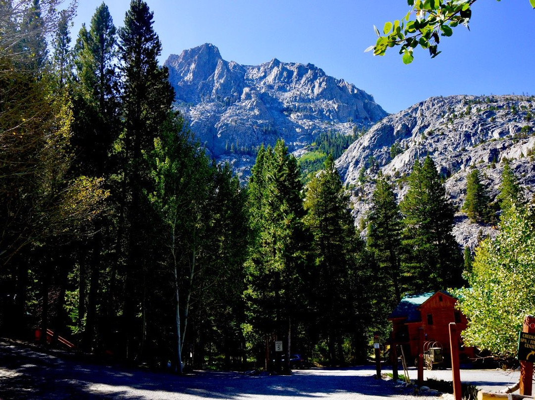 双头鹰水疗度假酒店主图