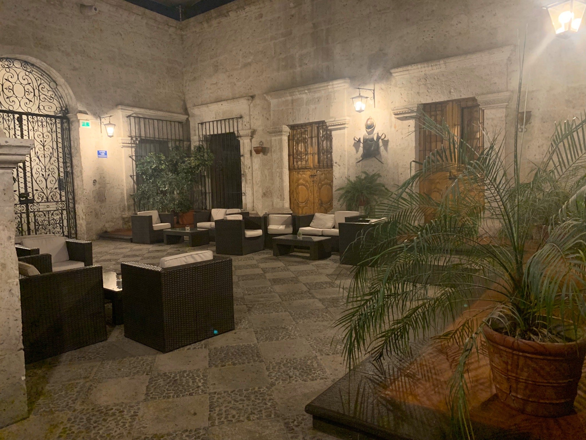 Los Tambos - Colonial-官方