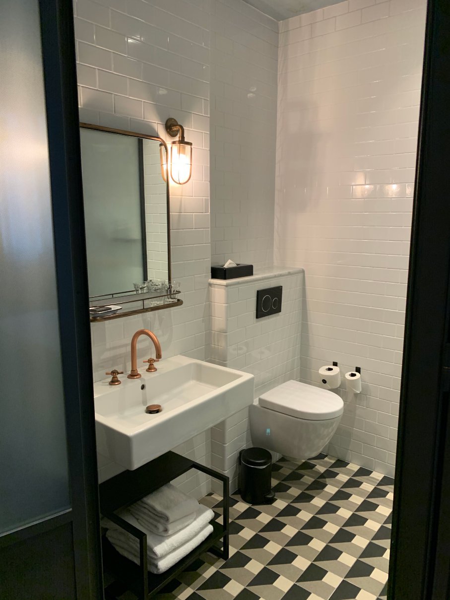 巴黎2区雅高霍克斯顿酒店（地铁8/9号线）-浴室