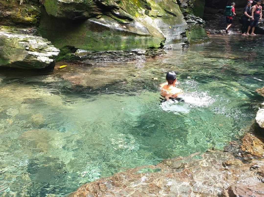 Balong Endah Waterfalls-茂物必去景点
