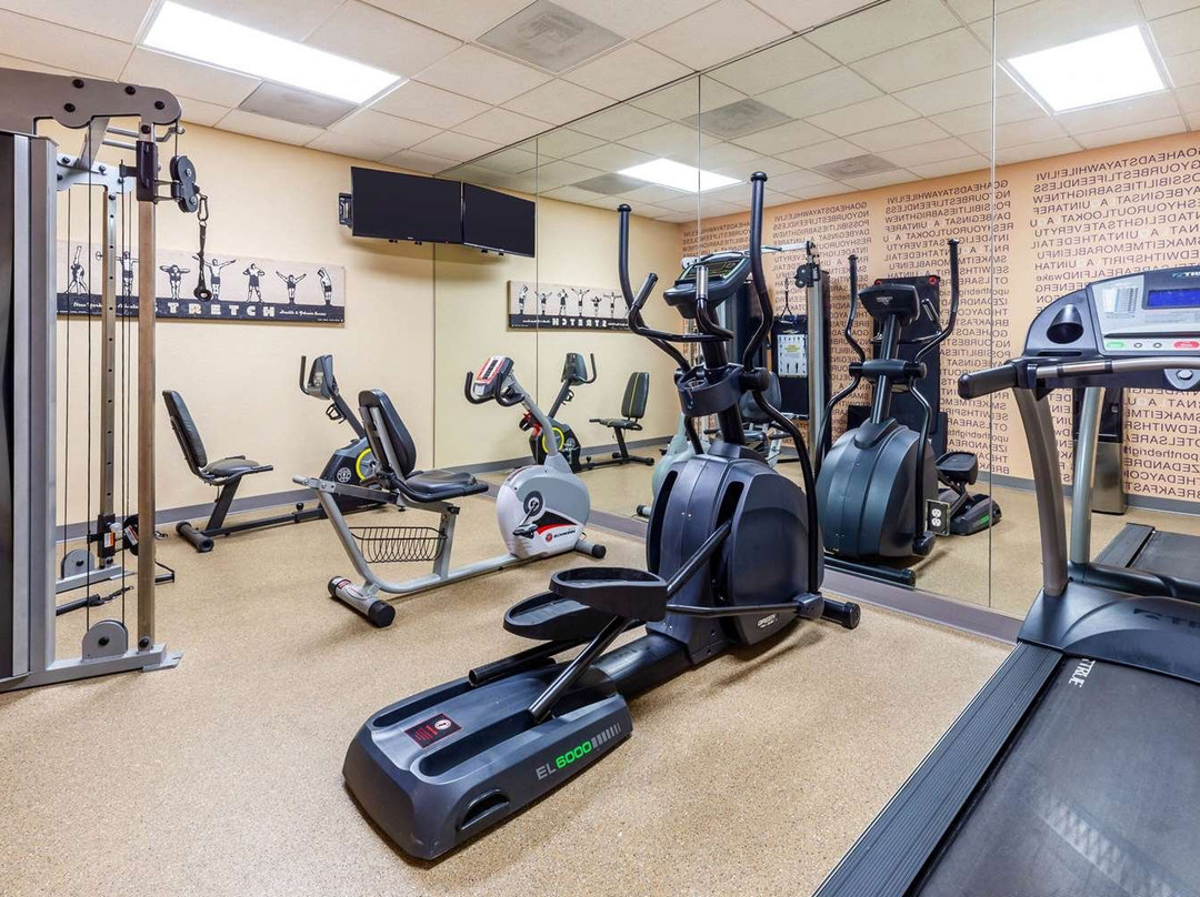 La Quinta Inn & Suites by Wyndham Vancouver主图