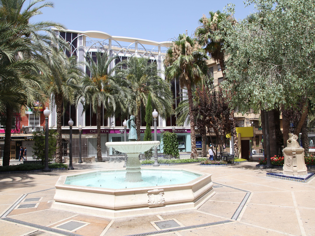 Plaça Glorieta景点图片