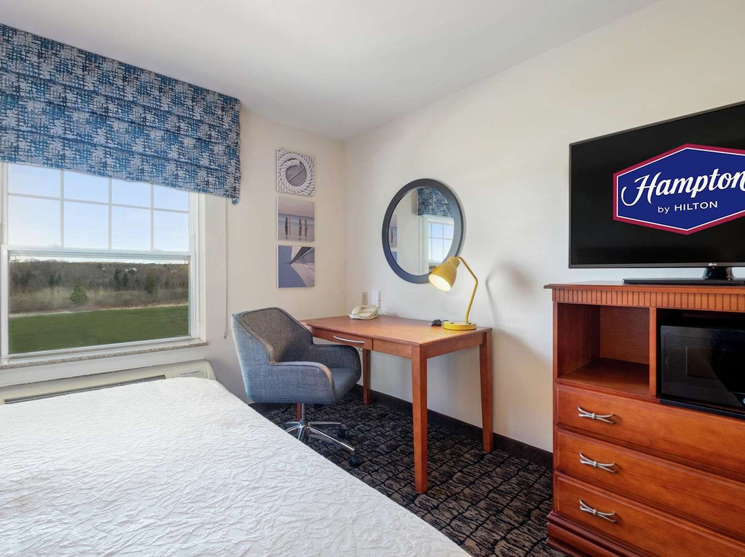 Hampton Inn & Suites Rockland主图