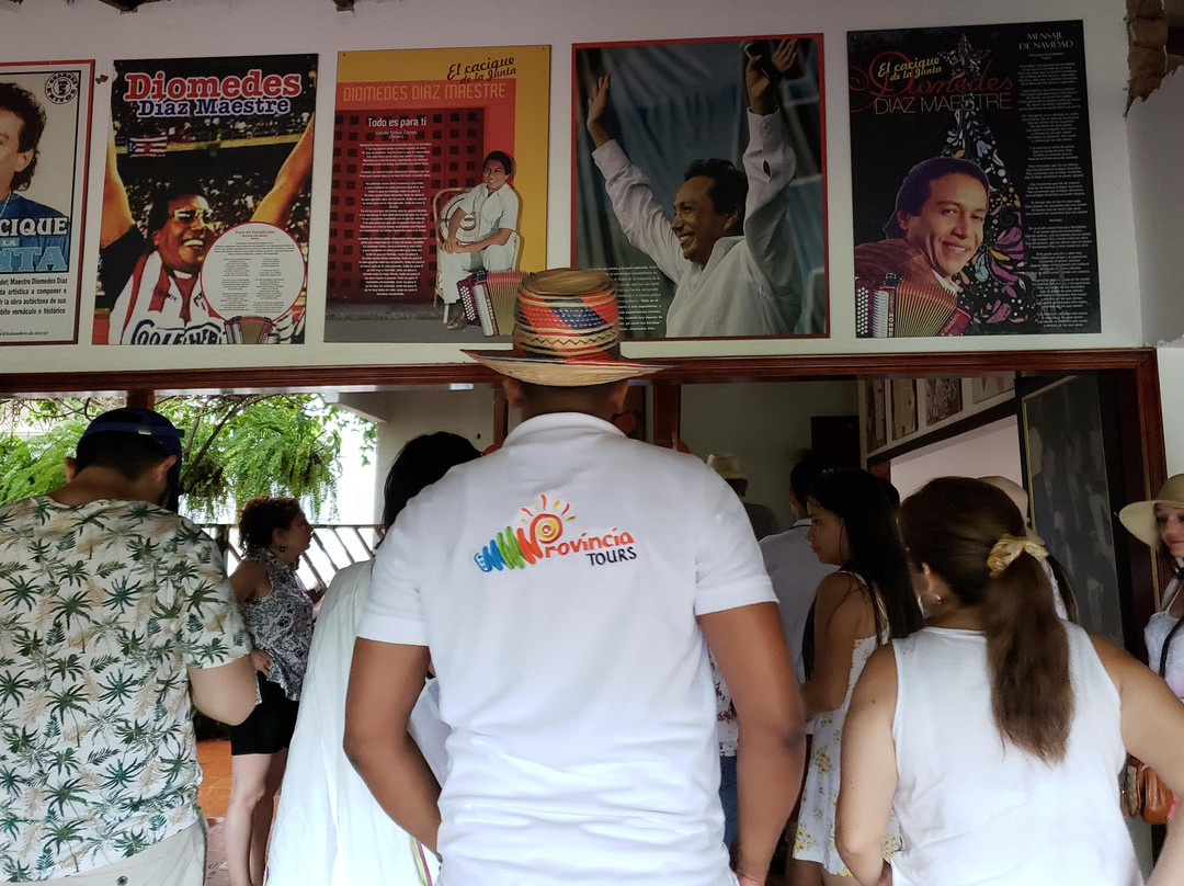 Provincia Tours-巴耶杜帕尔必去景点