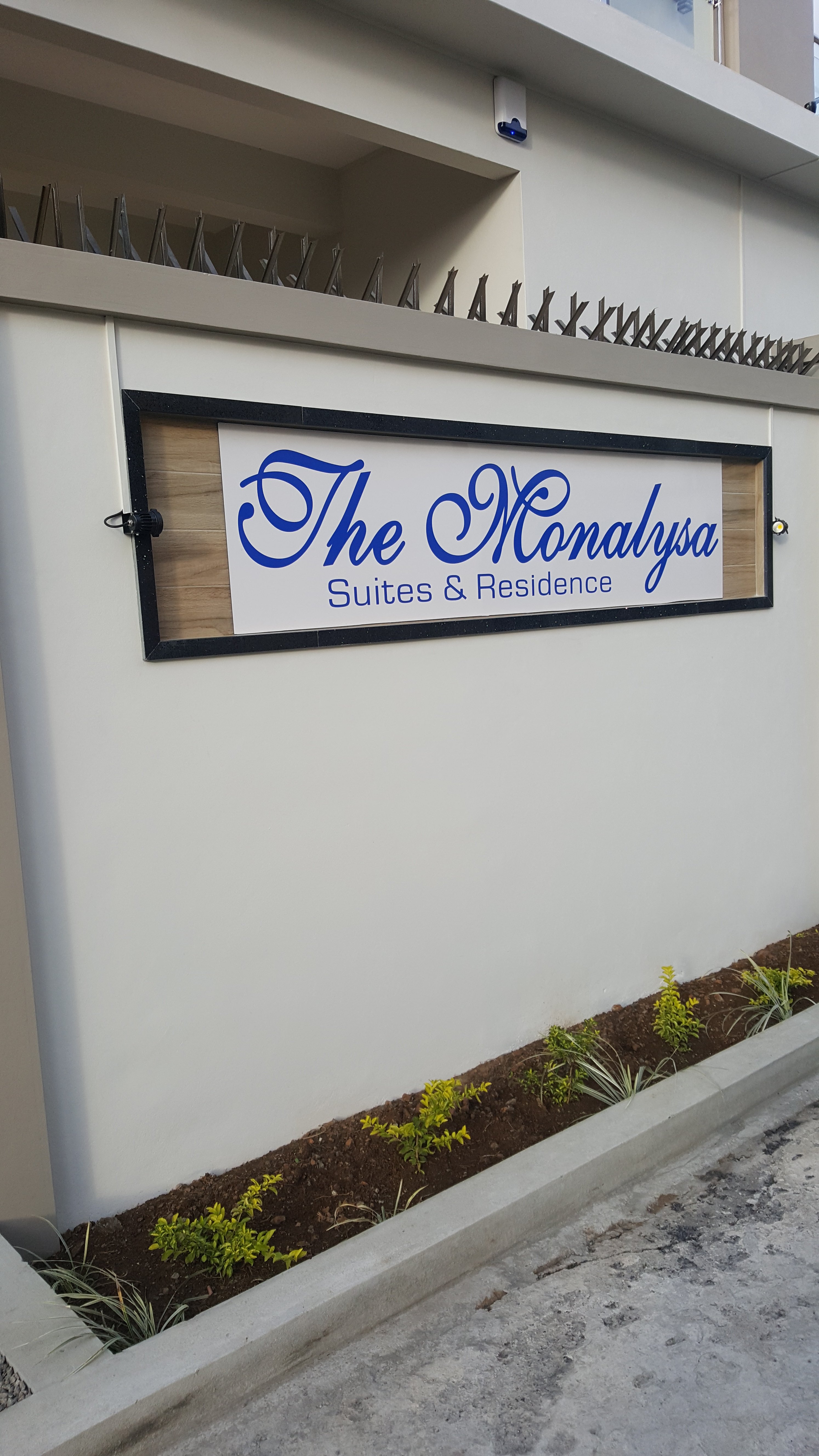 The Monalysa Suites & Residence-portrait