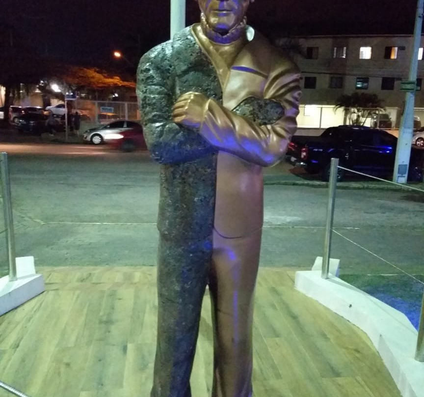 Praca da Baleia-乌巴图巴必去景点