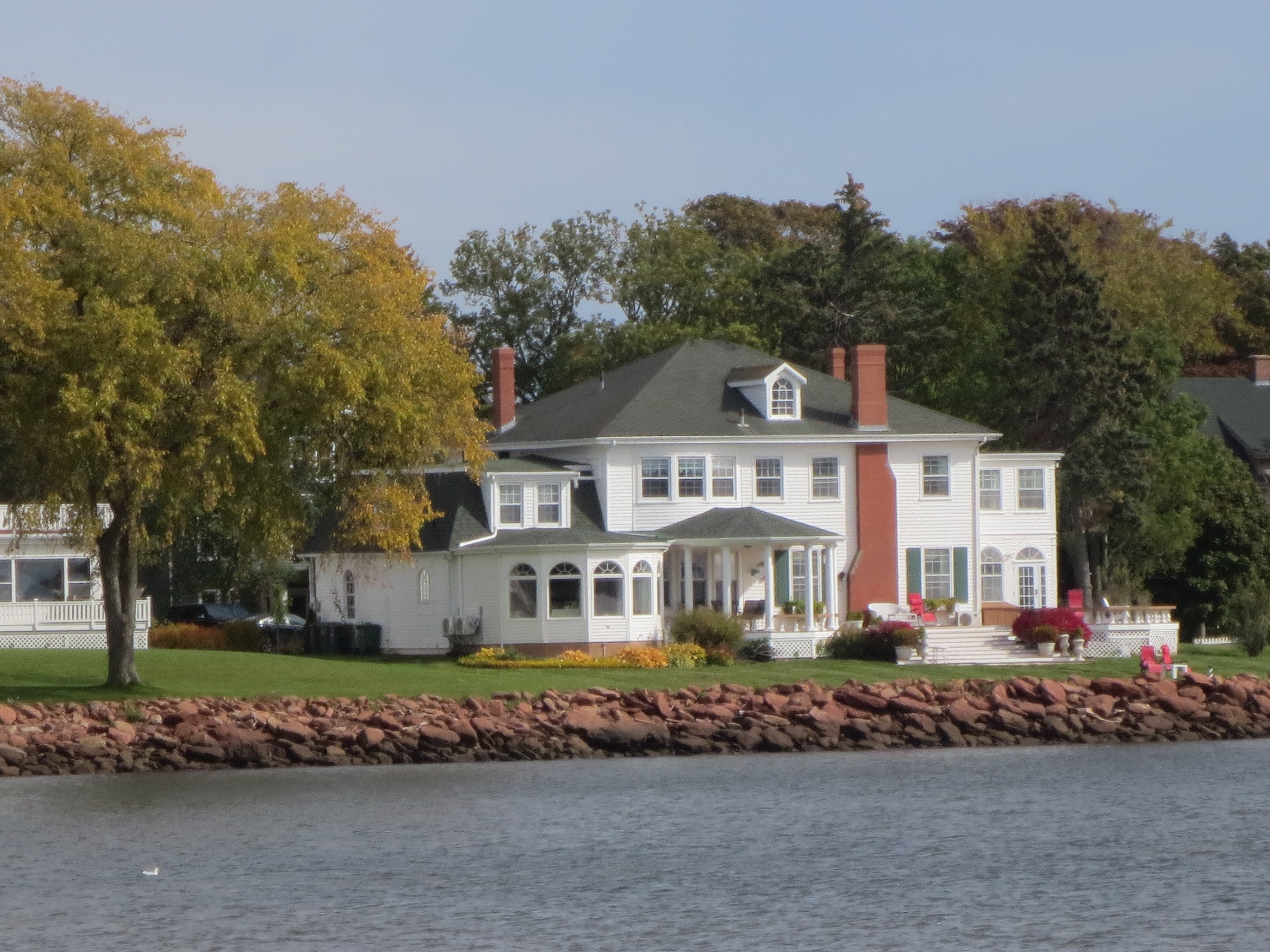 1 West Inn Waterfront-浴室