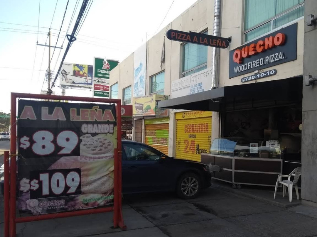 Quecho Woodfired Pizza