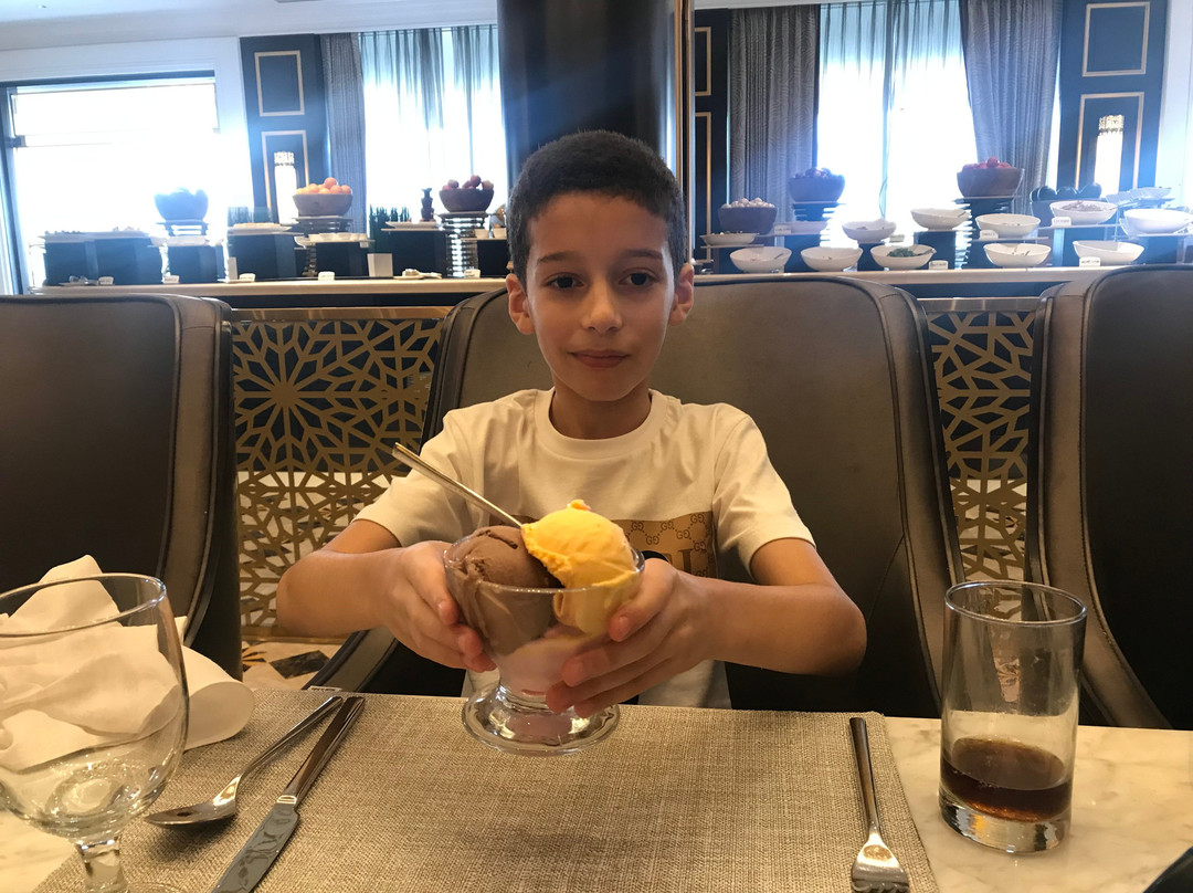 Ezdan Palace Hotel主图