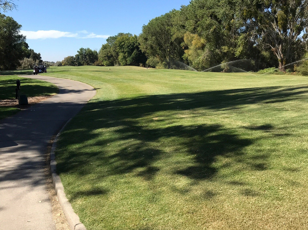 Teal Bend Golf Club-沙加缅度必去景点