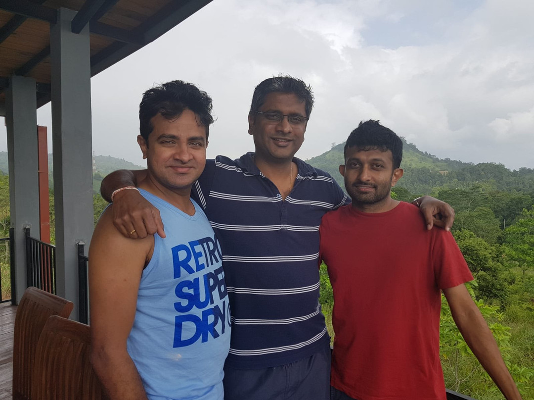 Whispering Winds主图