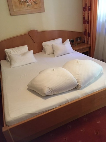 乌恩肯酒店住宿-Naturhotel Schuetterbad