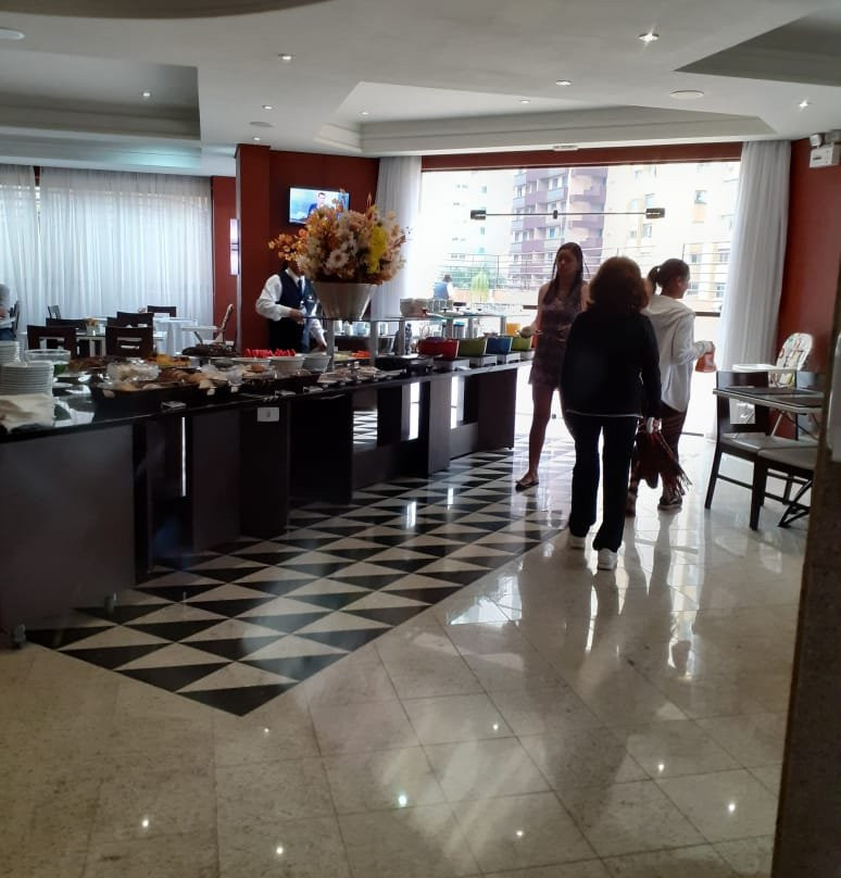 Hotel Metropole Maringa主图