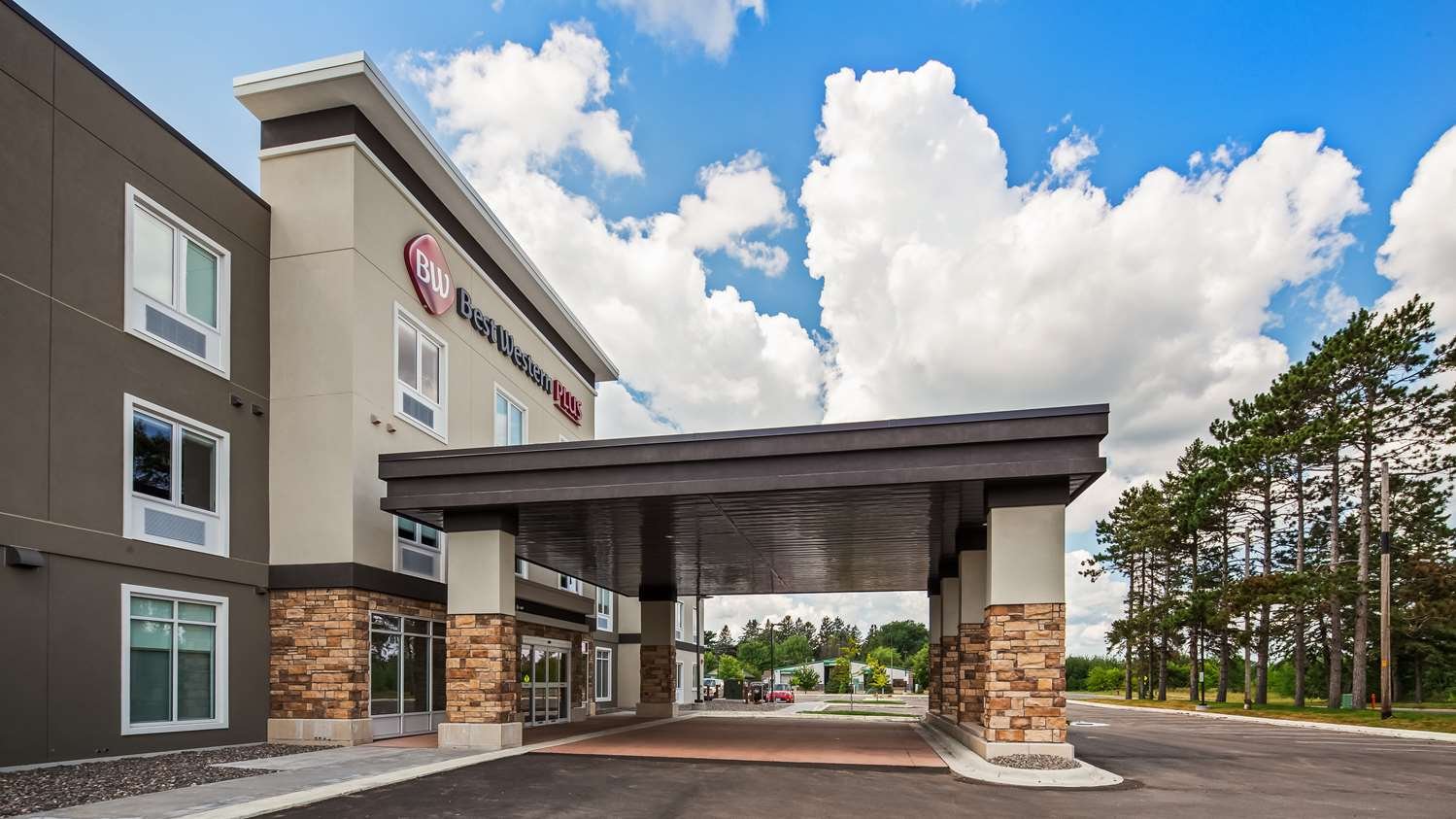 Best Western Plus Isanti-官方