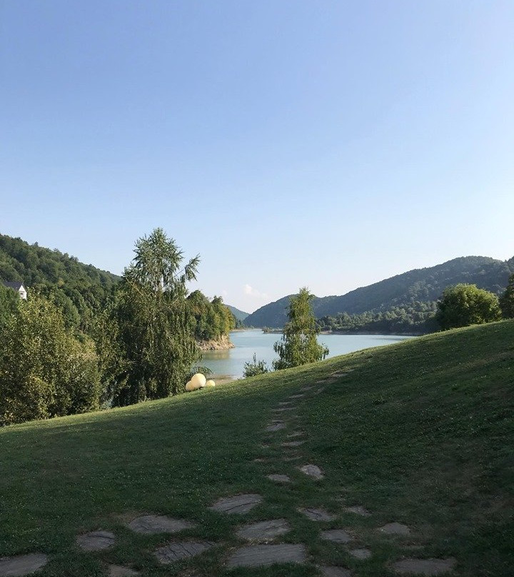 彭逊阿特拉朵塔纳旅馆主图