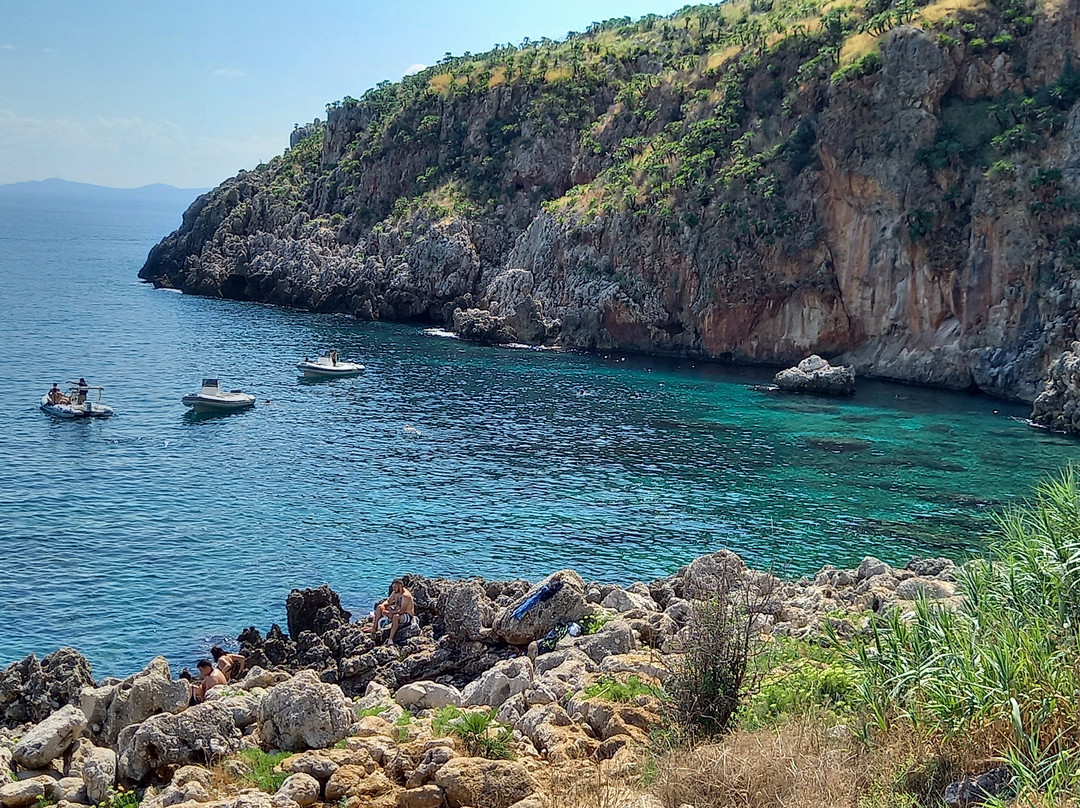 Cala Dell' Uzzo景点图片