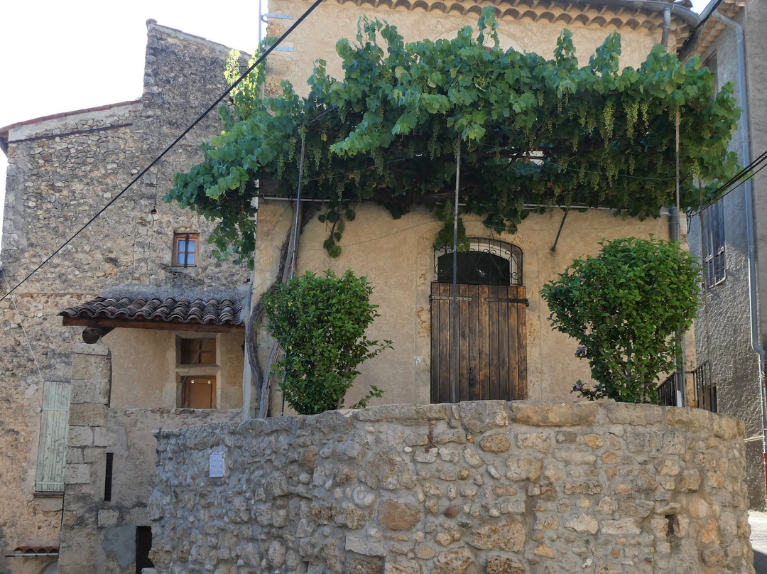 Hotel Restaurant La Fontaine主图