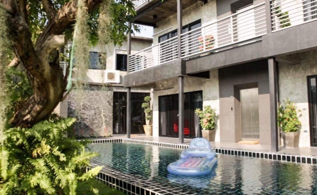 Riverside Luxury Pool Villa 88 Place主图