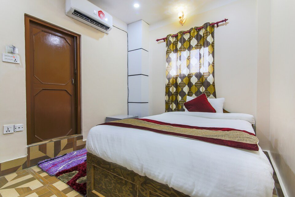 OYO 409 Grand Park Hotel And Lodge主图