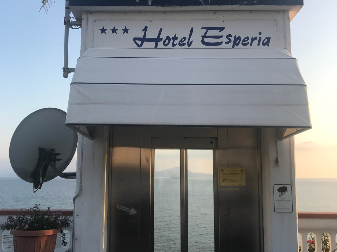 伊斯佩丽雅酒店主图