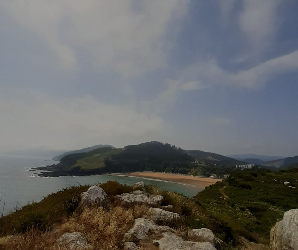 Isla de Garraitz景点图片