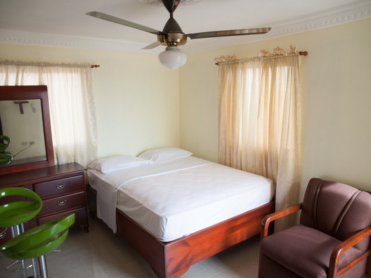 Tropical Island Aparthotel主图