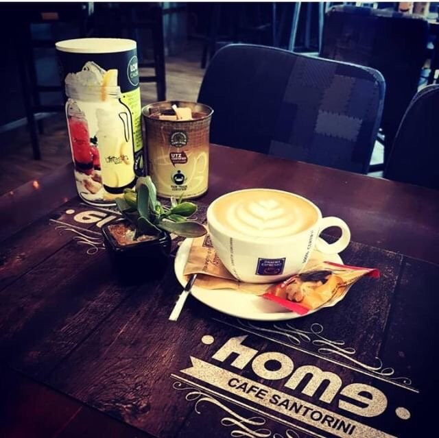 Karterados餐馆和美食-HOME All Day Cafe Santorini