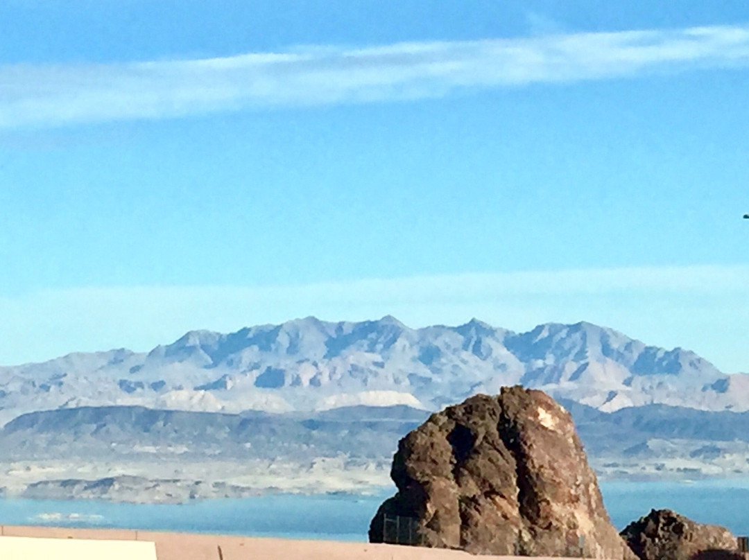 Robert L Mendenhall Scenic Overlook-博尔德城必去景点